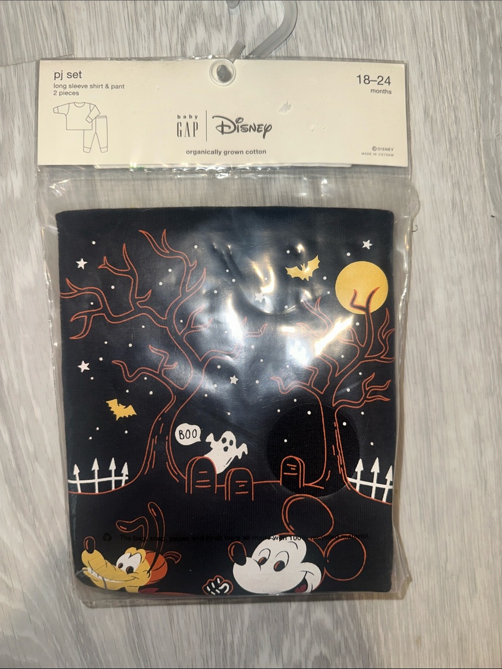 GAP Halloween Mickey & Pluto Pajama Set Size 18-24 months - unopened